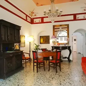 Mabel Otel Taormina